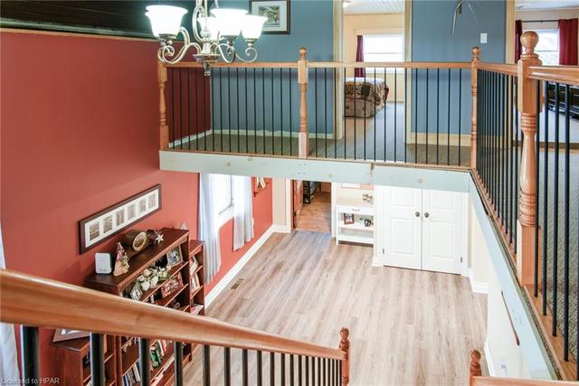 75811 Morrison Line, House detached with 4 bedrooms, 2 bathrooms and null parking in Brucefield ON | Image 16