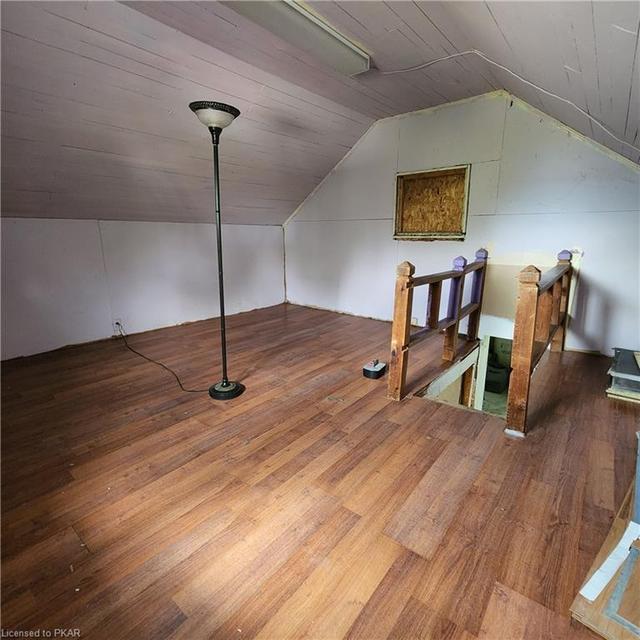 190 Paudash St, House detached with 1 bedrooms, 1 bathrooms and 2 parking in Hiawatha First Nation ON | Image 25