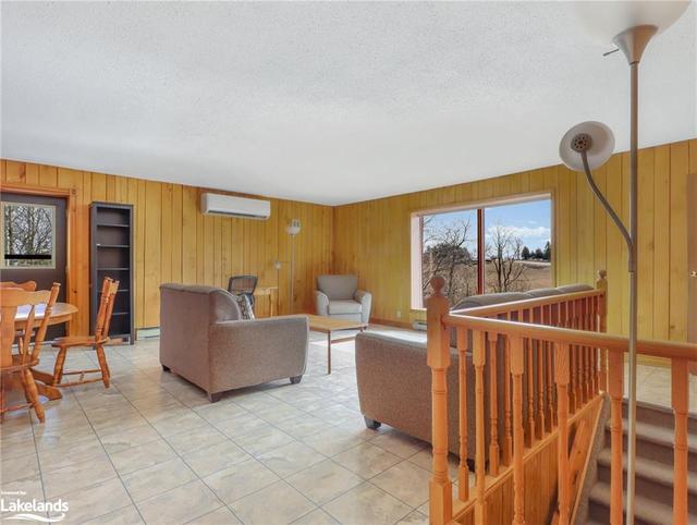454638 Road 45, House detached with 3 bedrooms, 2 bathrooms and null parking in Feversham ON | Image 7
