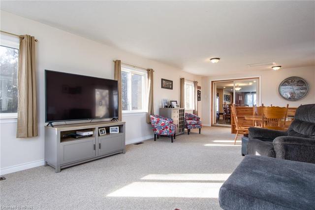 75811 Morrison Line, House detached with 4 bedrooms, 2 bathrooms and null parking in Brucefield ON | Image 45