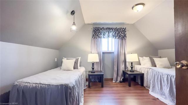 37 Albert St, House detached with 3 bedrooms, 1 bathrooms and null parking in Dungannon ON | Image 14