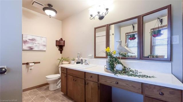 37 Albert St, House detached with 3 bedrooms, 1 bathrooms and null parking in Dungannon ON | Image 8