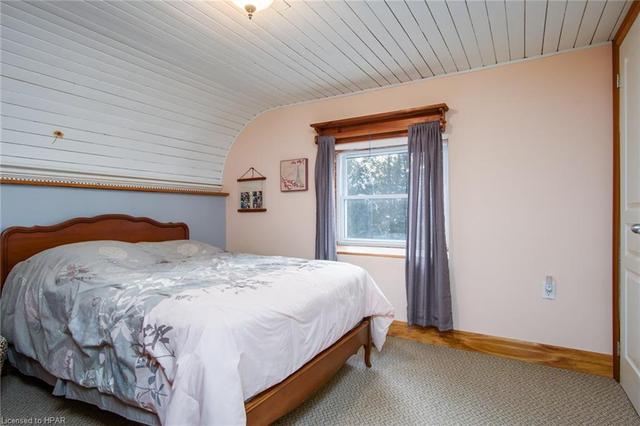 75811 Morrison Line, House detached with 4 bedrooms, 2 bathrooms and null parking in Brucefield ON | Image 19