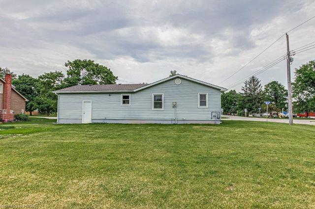 36810 Crediton Rd, House detached with 3 bedrooms, 2 bathrooms and 5 parking in South Huron ON | Image 22