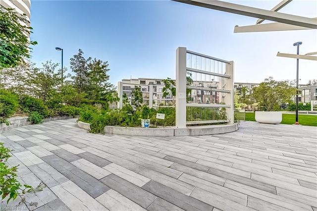 2520 Eglinton Ave W, House attached with 1 bedrooms, 1 bathrooms and 1 parking in Mississauga ON | Image 19