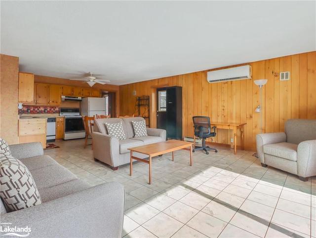 454638 Road 45, House detached with 3 bedrooms, 2 bathrooms and null parking in Feversham ON | Image 10