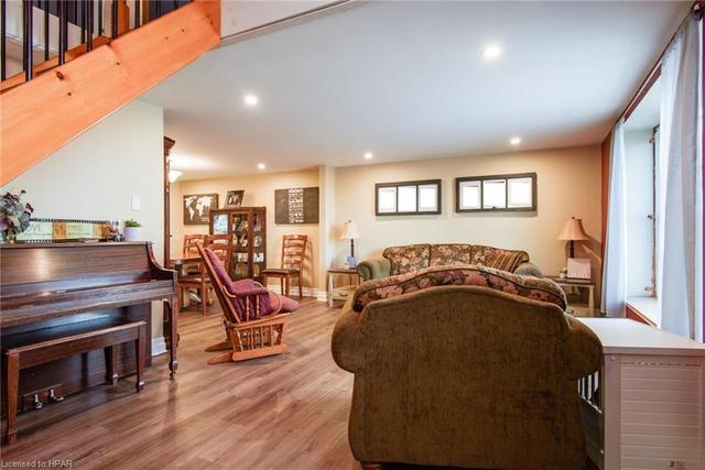 75811 Morrison Line, House detached with 4 bedrooms, 2 bathrooms and null parking in Brucefield ON | Image 4