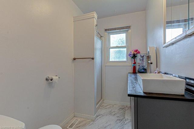 36810 Crediton Rd, House detached with 3 bedrooms, 2 bathrooms and 5 parking in South Huron ON | Image 13