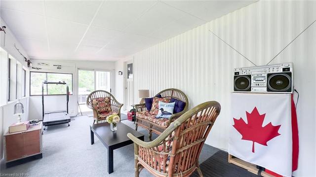 4 Ruth St, House detached with 2 bedrooms, 1 bathrooms and null parking in Ashfield Colborne Wawanosh ON | Image 9