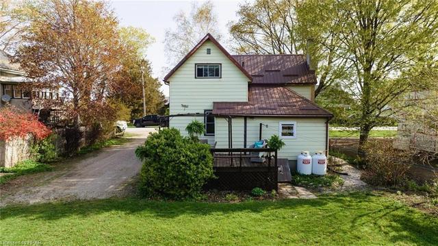 37 Albert St, House detached with 3 bedrooms, 1 bathrooms and null parking in Dungannon ON | Image 30