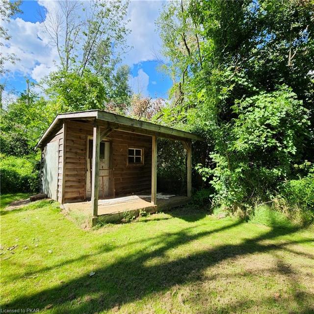 190 Paudash St, House detached with 1 bedrooms, 1 bathrooms and 2 parking in Hiawatha First Nation ON | Image 5
