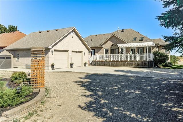 114 Cuthbertson St, House detached with 4 bedrooms, 3 bathrooms and 10 parking in Blandford Blenheim ON | Image 40