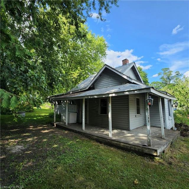 190 Paudash St, House detached with 1 bedrooms, 1 bathrooms and 2 parking in Hiawatha First Nation ON | Image 32