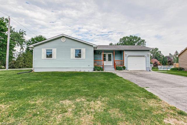 36810 Crediton Rd, House detached with 3 bedrooms, 2 bathrooms and 5 parking in South Huron ON | Image 17