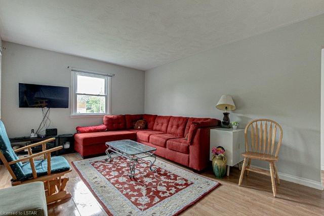 36810 Crediton Rd, House detached with 3 bedrooms, 2 bathrooms and 5 parking in South Huron ON | Image 9