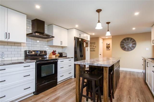 75811 Morrison Line, House detached with 4 bedrooms, 2 bathrooms and null parking in Brucefield ON | Image 8