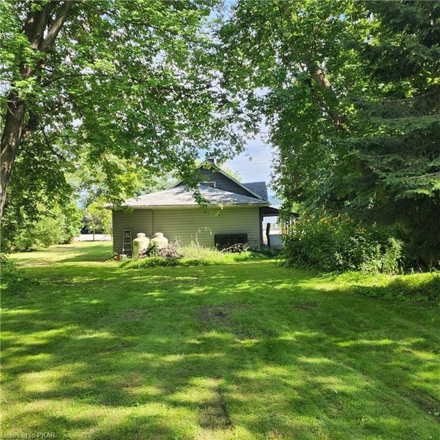 190 Paudash St, House detached with 1 bedrooms, 1 bathrooms and 2 parking in Hiawatha First Nation ON | Image 16