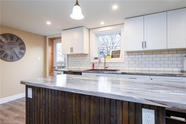 75811 Morrison Line, House detached with 4 bedrooms, 2 bathrooms and null parking in Brucefield ON | Image 9