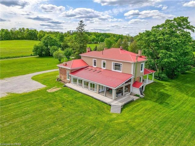 733 County Rd 2 Rd Rd, House detached with 5 bedrooms, 2 bathrooms and 54 parking in Otonabee South Monaghan ON | Image 23