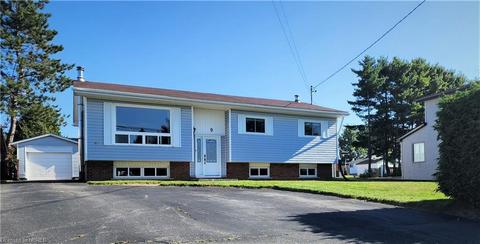 9 Rutland Ave, Warren, ON, P0H2N0 | Card Image