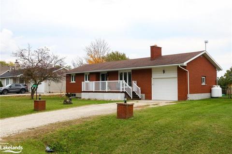 148 John St, Feversham, ON, N0C1C0 | Card Image