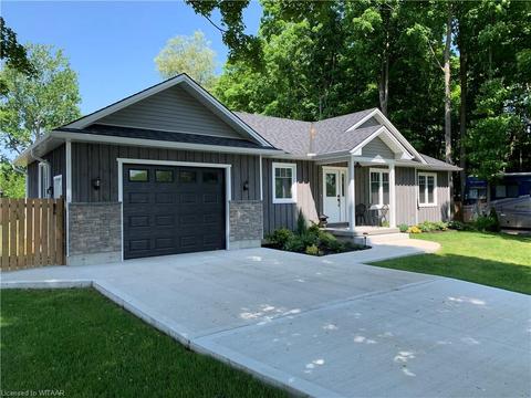 729 6th Concession Rd Enr, Clear Creek, ON, N0E1C0 | Card Image