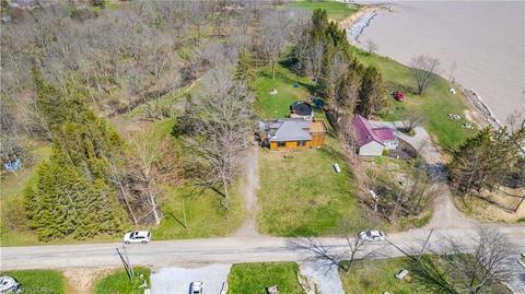 24 Old Mill Rd, Clear Creek, ON, N0E1C0 | Card Image