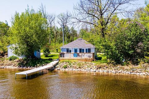 207 Paudash St, Hiawatha First Nation, ON, K0L2G0 | Card Image