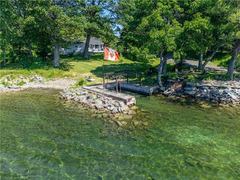 95-95 14th Line Rd, Frontenac Islands, ON, K0H2Y0 | Card Image