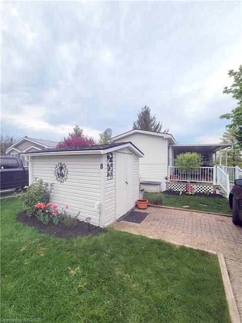 8 Pond Rd, Huron Kinloss, ON, N2Z2X5 | Card Image
